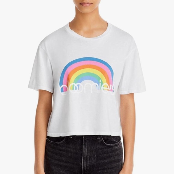 Bloomingdale's Tops - Bloomies Womens Rainbow Graphic Cotton T-Shirt